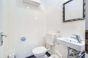 Property thumbnail 12