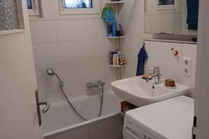 Ruhige Erdgeschosswohnung mit einmaligem Garten in zentraler Lage in der Unterwiehre – 79100 Unterwiehre-Süd, Freiburg im Breisgau – Vorschaubild 9
