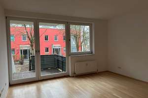 Reihenmittelhaus mit Gartenanteil, für max. 5 Personen, mit eigenem festen Einkommen – Erna-Sack-Str. 30, 13591 Staaken, Berlin – Vorschaubild 8