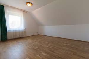 Leerstehendes Zweifamilienhaus auf 664m² Grundstück | Garage | viel Potenzial – Die vollständige Adresse der Immobilie erhältst du vom Anbieter., 30629 Misburg-Nord, Hannover – Vorschaubild 20