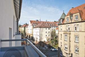 Sanierte 3,5-Zimmer Wohnung mit traumhafter Aussicht, Stuttgart West – Die vollständige Adresse der Immobilie erhältst du vom Anbieter., 70193 Hölderlinplatz, Stuttgart – Vorschaubild 2