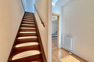 EVERNEST: partially furnished 4br duplex house fitted kitchen 2x parking yard Wiesbaden-Auringen – Die vollständige Adresse der Immobilie erhältst du vom Anbieter., 65207 Auringen, Wiesbaden – Vorschaubild 12