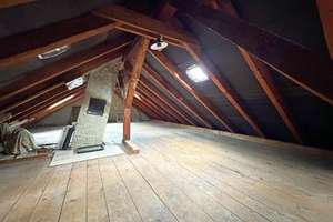 Großzügiges Zuhause. 8 Zimmer. 223 m².
Garten, Garage und 2 Stellplätze. Viel
Platz für Ihre Ideen – Die vollständige Adresse der Immobilie erhältst du vom Anbieter., 78244 Gottmadingen – Vorschaubild 39