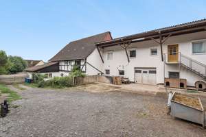Provisionsfrei – FACHWERKHAUS mit großem Grundstück, VERMIETUNGSPOTENTIAL &
Option zur Pferdehaltun – Die vollständige Adresse der Immobilie erhältst du vom Anbieter., 37691 Derental – Vorschaubild 28