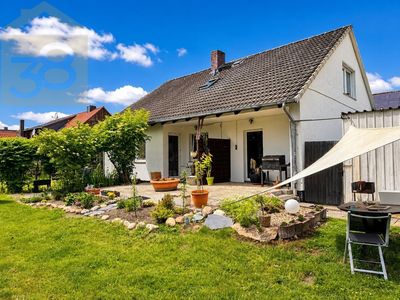Modernes & saniertes Haus mit guter Rendite und Baugrundstück! Meine Immobilie = Mein Partner!