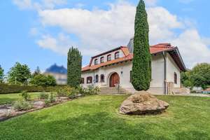 Mediterranes Traumhaus mit Stil – Gepflegtes Anwesen in Toplage von Zwickau – Die vollständige Adresse der Immobilie erhältst du vom Anbieter., 8060 Marienthal Ost, Zwickau – Vorschaubild 3