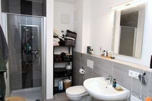 Neuwertige 2-Zimmer-Wohnung mit sonniger Terrasse und Gartenanteil – Die vollständige Adresse der Immobilie erhältst du vom Anbieter., 93059 Weichs, Regensburg – Vorschaubild 8