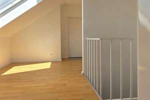Helles Wohnerlebnis auf zwei Ebenen: Exklusive 90 m² Maisonette mit Balkon – Gutenbergstr. 68, 45146 Südviertel, Essen – Vorschaubild 44
