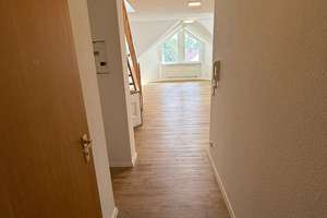 Kapitalanlage oder Eigennutzung! 3 Zimmer Maisonette-Wohnung mit Balkon in ruhiger Lage – Die vollständige Adresse der Immobilie erhältst du vom Anbieter., 70439 Stammheim-Süd, Stuttgart – Vorschaubild 3