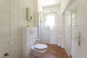 Home sweet home! Teilmodernisiertes rd. 188 m² großes Ein-bis Dreifamilienhaus mit tollem Garten – Die vollständige Adresse der Immobilie erhältst du vom Anbieter., 45359 Schönebeck, Essen – Vorschaubild 26
