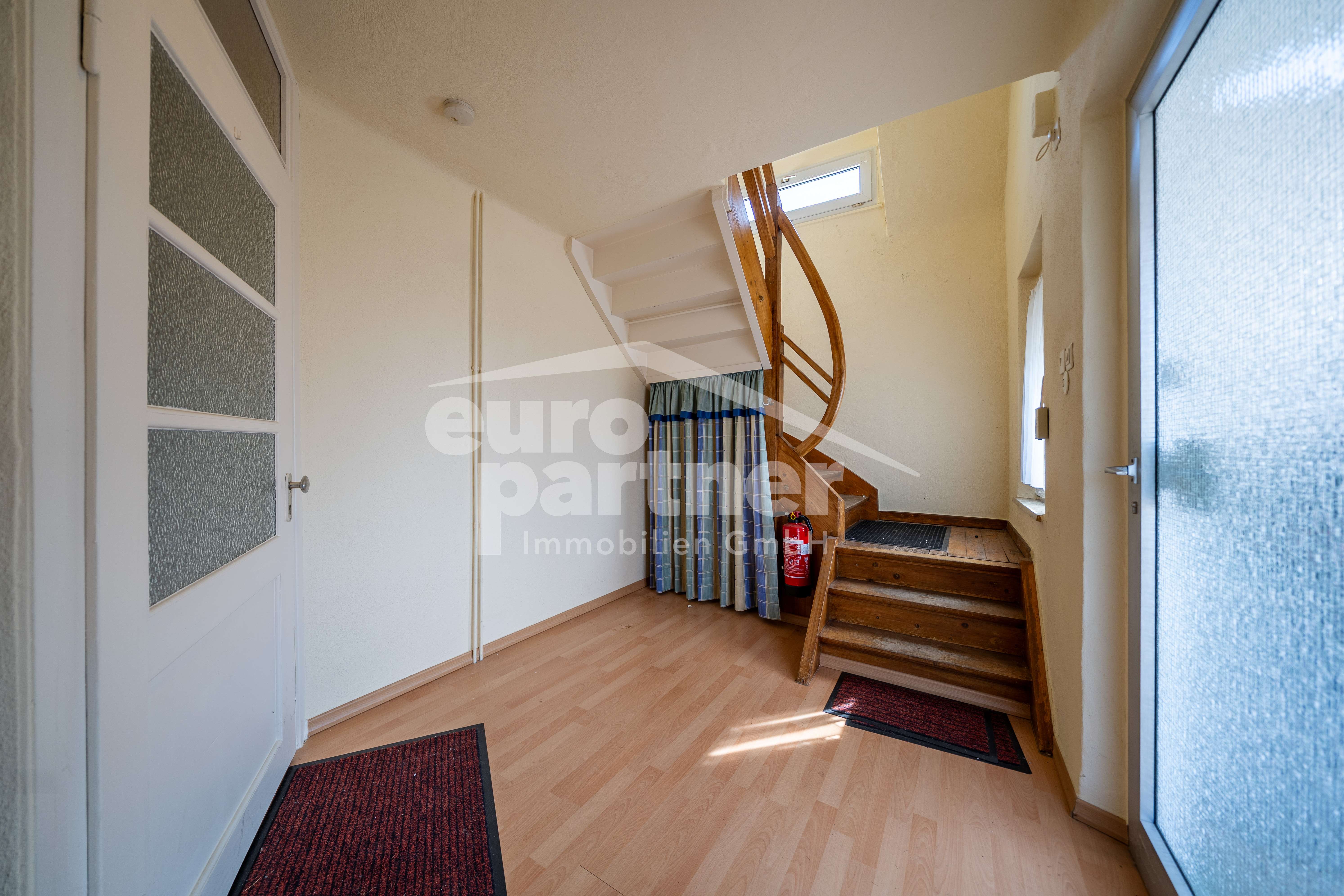 Obergeschosswohnung in verkehrsgünstiger Lage von Herborn!, Birkenfeld Kreis – Bild 4