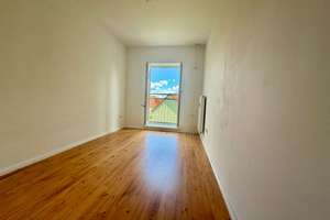 CHARMANTE ALTBAUWOHNUNG MIT WOHNKÜCHE, WANNENBAD, SONNIGER BALKONTERRASSE IN POTSDAMS BESTER LAGE! – Die vollständige Adresse der Immobilie erhältst du vom Anbieter., 14469 Nauener Vorstadt, Potsdam – Vorschaubild 1