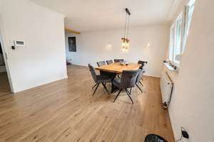 Großzügige 3,5-Zimmer-Wohnung mit Balkon und Loggia in Oberhausen – Die vollständige Adresse der Immobilie erhältst du vom Anbieter., 68794 Oberhausen-Rheinhausen – Vorschaubild 2