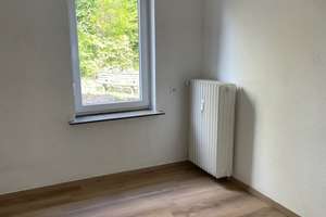 Siegen Eiserfeld, 2-ZKB- Garten Anteil Wohnung, ohne Balkon, nur an Selbstzahler. – Die vollständige Adresse der Immobilie erhältst du vom Anbieter., 57080 Eiserfeld, Siegen – Vorschaubild 6