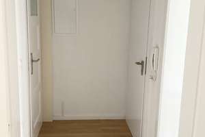 Renovierte 2-Zimmer-Wohnung mit Tageslichtbad – Freudenthalstr. 62, 30419 Stöcken, Hannover – Vorschaubild 7