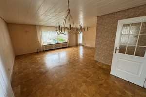 Angebot sende am Freitag 13.06.2025 Villa in Worms-Neuhausen mit Pool und stilvollem Garten – Worms – Vorschaubild 12