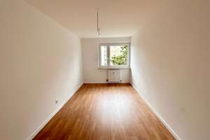 Helle 3-Zimmer-Wohnung mit Balkon in Nürnberg Langwasser  – Rauschbergweg 7, 90471 Langwasser Nordwest, Nürnberg – Vorschaubild 3