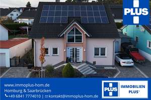 HOMBURG-ERBACH; TOP GEPFLEGTES ZWEIFAMILINHAUS MIT ELW IM NEUBAUGEBIET – Die vollständige Adresse der Immobilie erhältst du vom Anbieter., 66424 Homburg – Vorschaubild 1