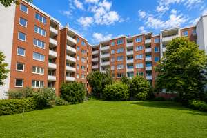 Modernisierte 2,5 Zimmer Wohnung unweit vom Eppendorfer Park