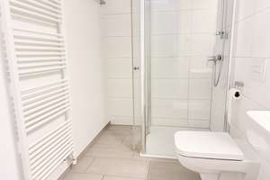 Moderne 2-Zi.-Wohnung mit EBK und Balkon in Toplage! – Konrad-Adenauer-Ring 5, 65187 Rheingauviertel / Hollerborn, Wiesbaden – Vorschaubild 5