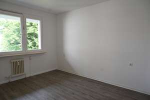 Hier fühlt man sich wohl - gut geschnittene 3-Zimmer-Wohnung – Görlitzer Str. 79, 34123 Waldau, Kassel – Vorschaubild 4