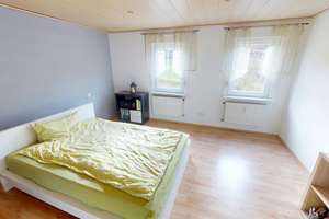 VR IMMO: Lichtdurchflutete 5- Zimmer- Maisonette mit historischem Charme in Gosenbach. – Die vollständige Adresse der Immobilie erhältst du vom Anbieter., 57080 Gosenbach, Siegen – Vorschaubild 13