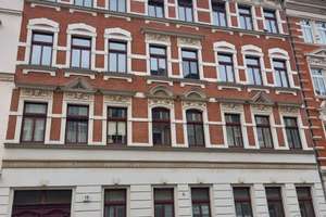 Urban leben, entspannt wohnen – Charmante 2-Zimmer-Altbauwohnung mit Blick ins Grüne – Ruststr. 19, 4229 Kleinzschocher, Leipzig – Vorschaubild 1