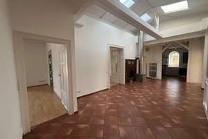 Luxury 3- to 4-bedroom penthouse apartment in a historic villa without an elevator – Die vollständige Adresse der Immobilie erhältst du vom Anbieter., 65193 Nordost, Wiesbaden – Vorschaubild 39
