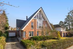 Repräsentatives, großzügiges Architekten- Haus in Wassernähe – Die vollständige Adresse der Immobilie erhältst du vom Anbieter., 23564 Sankt Gertrud, Lübeck – Vorschaubild 2