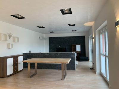 Dreizimmerwohnung in Gewerbemischgebiet
