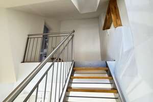Maisonette-Wohnung mitten in der Altstadt von Regensburg, in Richtung Innenhof – Spiegelgasse 2, 93047 Innenstadt, Regensburg – Vorschaubild 3