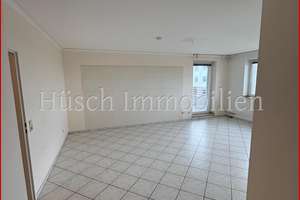 **huesch-immobilien.de**  3-Raum-Wohnung im 11. OG mit traumhaftem Weitblick, Balkon, Aufzug, Garage – 45131 Rüttenscheid, Essen – Vorschaubild 6