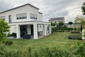 Villenartiges Wohnhaus im Bauhausstil (Vollziegelbau)  – Neustadt a.d. Waldnaab (Kreis) – Vorschaubild 2