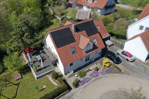 Ab ins Familienglück! Hochwertiges Einfamilienhaus in Traumlage von Wertingen! – Die vollständige Adresse der Immobilie erhältst du vom Anbieter., 86637 Wertingen – Vorschaubild 11