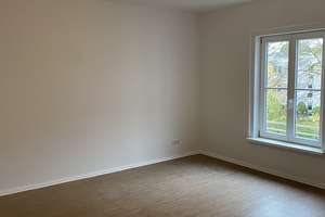 Zimmer 16,43 m³ innerhalb einer großzügigen 4er-WG // 1. OG – Heinrich-Heine-Str. 1, 38440 Stadtmitte (Ortsteil), Wolfsburg – Vorschaubild 2
