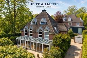 Exklusives Architektenhaus zwischen Rhododendronpark und Golfplatz