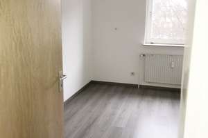 3 Zimmerwohnung in Siegen; Jobcenter möglich ! – Ypernstr. 186, 57072 Siegen, Siegen – Vorschaubild 6