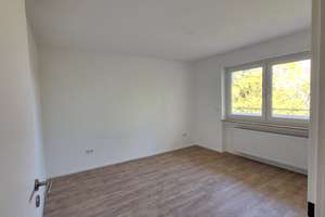 Erstbezug nach umfangreicher Sanierung: 2-Zi-Wohnung mit Balkon im 5. OG in Augsburg Innenstadt – Gebrüder-Münch-Straße 8, 86153 Jakobervorstadt-Nord, Augsburg – Vorschaubild 9