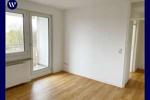 Helle 2 Zimmer & Balkon in grüner Citylage - renoviert, guter Schnitt, Wannenbad, Aufzug – Kurt-Schumacher-Straße 28, 33615 Schildesche, Bielefeld – Vorschaubild 1
