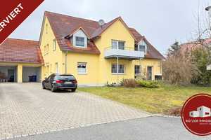 Attraktive Kapitalanlage: Freistehendes Zweifamilienhaus
in ruhiger Lage von Seubersdorf – Neumarkt in der Oberpfalz (Kreis) – Vorschaubild 1