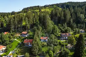 Herrschaftliches Anwesen in PREMIUM-LAGE mit        fantastischem SEEBLICK oberhalb vom SCHLIERSEE! – Miesbach (Kreis) – Vorschaubild 12