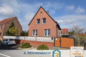 Einfamilienhaus mit Scheune in Schköna zu verkaufen! Ab mtl. 328,51 EUR Rate! – Hauptstraße 49, 6773 Wittenberg (Kreis) – Vorschaubild 1