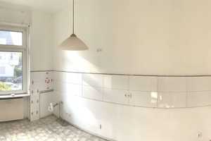 großzügige 2 Zimmer-Wohnung in Wiesbaden ! (aktuell noch in der Renovierung) – Wiesbaden – Vorschaubild 3