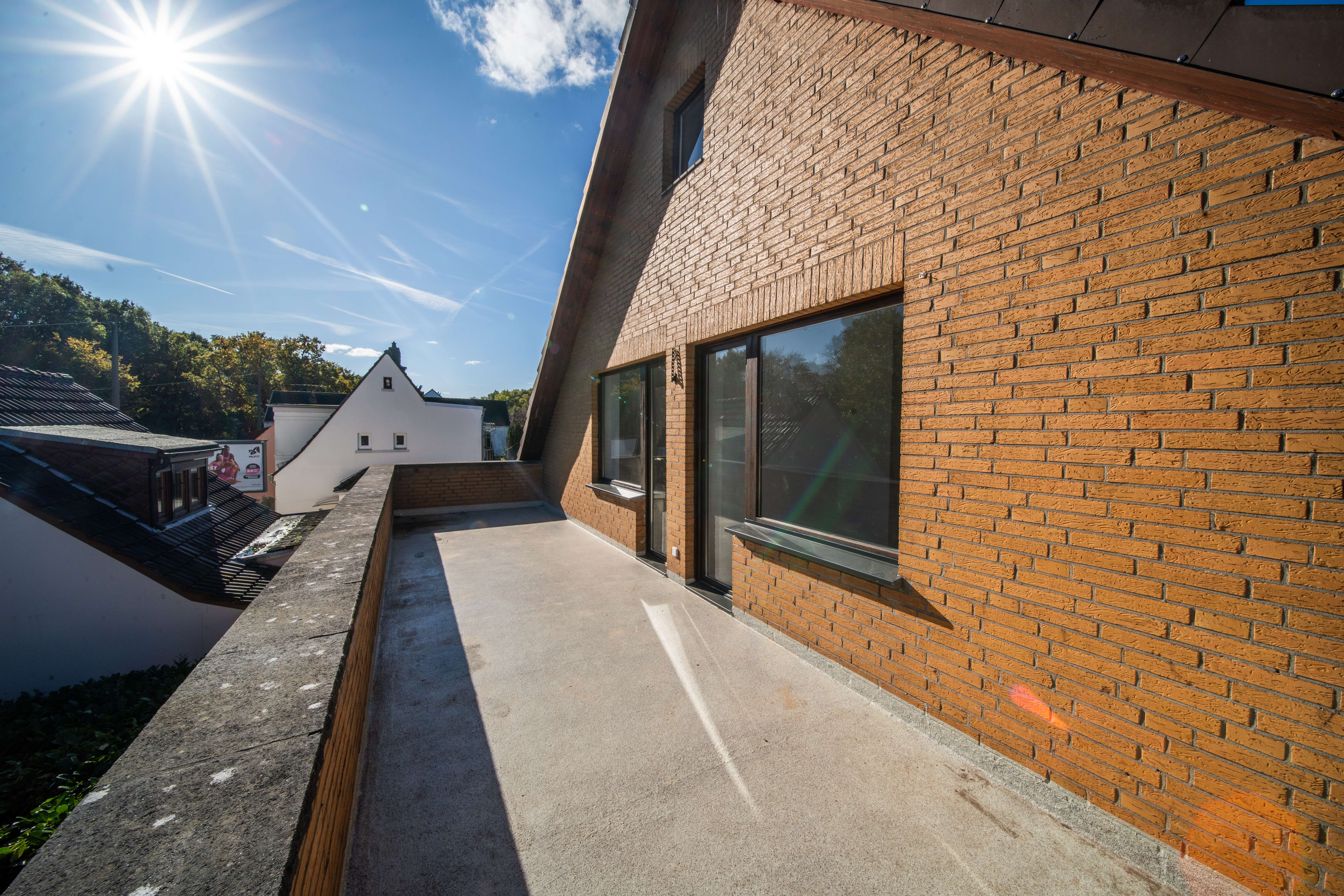 TRAUMHAFTE WOHNUNG MIT DACHTERASSE UND LOFTARTIGEM WOHNZIMMER, Bremen – Bild 4