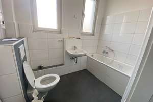 Erstbezug nach Sanierung: Großzügige 2,5-Zimmer-Wohnung in Gelsenkirchen-Buer – Beckeradsdelle 43, 45897 Buer, Gelsenkirchen – Vorschaubild 5