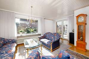 Großzügiges Zuhause in Sasel – ca. 168 m² Wohnfläche und viel Grundstück – Die vollständige Adresse der Immobilie erhältst du vom Anbieter., 22395 Sasel, Hamburg – Vorschaubild 2
