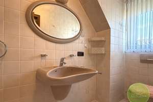 ** IHR Traum vom Eigenheim ** 7 Zimmer ** traumhafter Garten ** Schwimmteich ** Solar ** 3 Garagen * – Die vollständige Adresse der Immobilie erhältst du vom Anbieter., 90453 Krottenbach, Mühlhof, Nürnberg – Vorschaubild 31