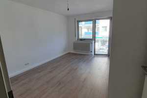 Erstbezug nach Sanierung: exklusive 2-Zimmer-Wohnung mit Einbauküche und Balkon in Karlsruhe – Scheffelstraße 44b, 76135 Karlsruhe – Vorschaubild 3