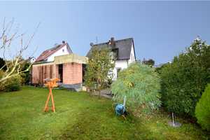 Ausbaufähiges Einfamilienhaus auf großzügigem Grundstück – Main-Taunus-Kreis – Vorschaubild 12