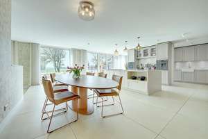 Traumhaftes Einfamilienhaus mit großer Terrasse und Blick ins Grüne - Ihr Rückzugsort in der Natur! – Die vollständige Adresse der Immobilie erhältst du vom Anbieter., 40629 Hubbelrath, Düsseldorf – Vorschaubild 10